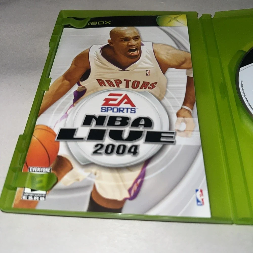 NBA Live 2004 (Microsoft Xbox) Complete CIB Excellent Condition